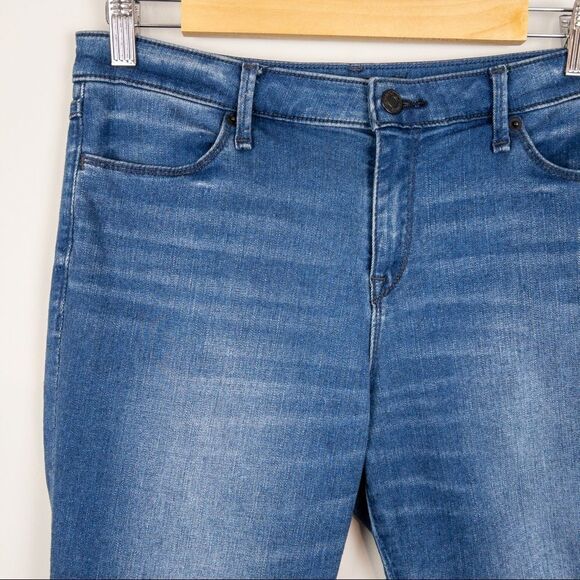 Abercrombie & Fitch Womens Size 28 Ankle Length Raw Hem High Rise Skinny Jean - Picture 3 of 11